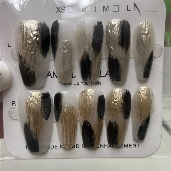 Makeup | Gold And Black Presson Nails | Poshmark